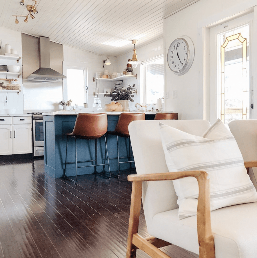 open floor plan blue island camel chairs