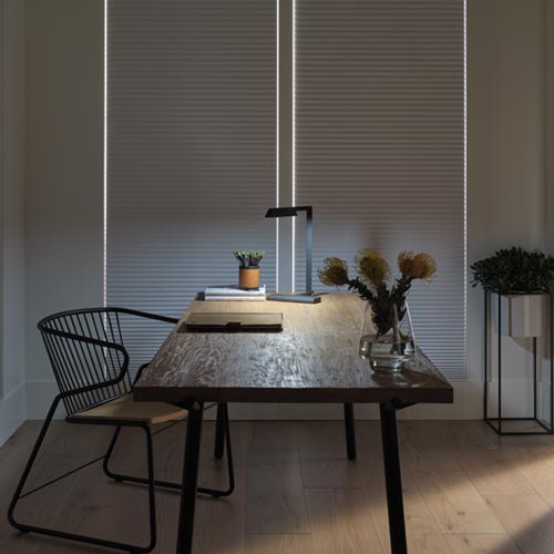 room-darkening-opacities-hunter-douglas-creative-blinds